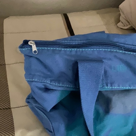 NWT Life is Good zippered tote bag - Picture 3 of 6